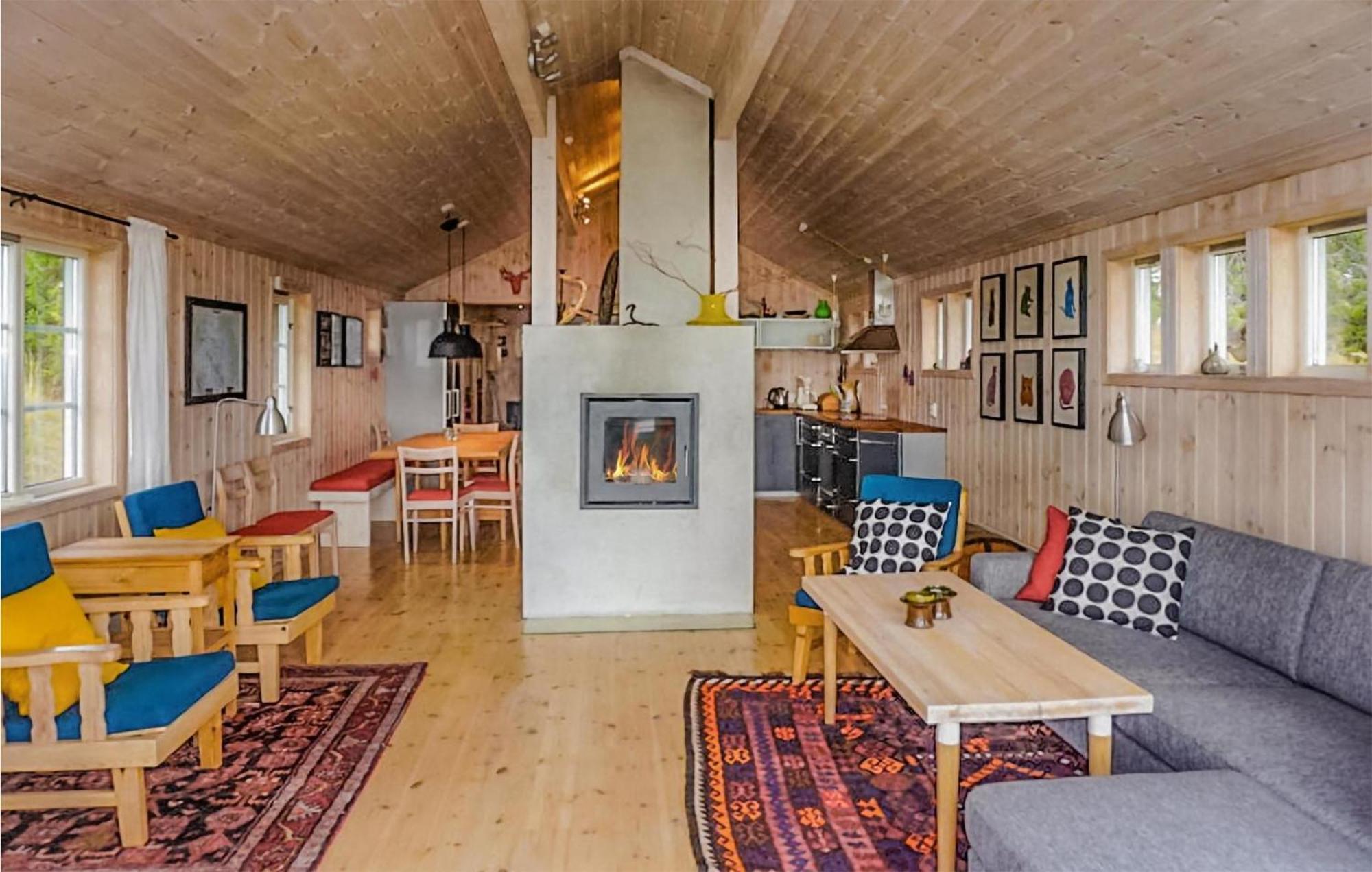 Amazing Home In Sjusjoen With Kitchen Esterno foto